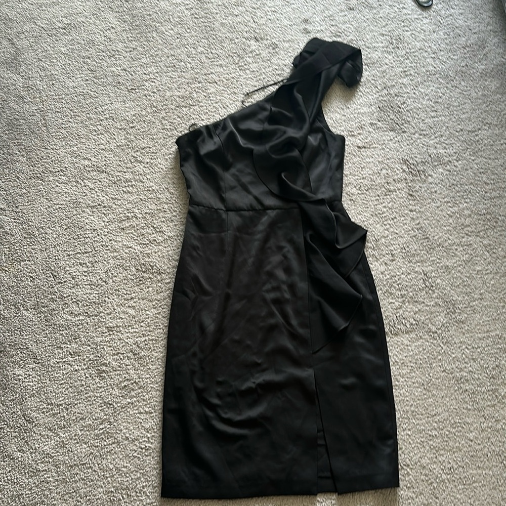 Vince Camuto one sleeve frill dress